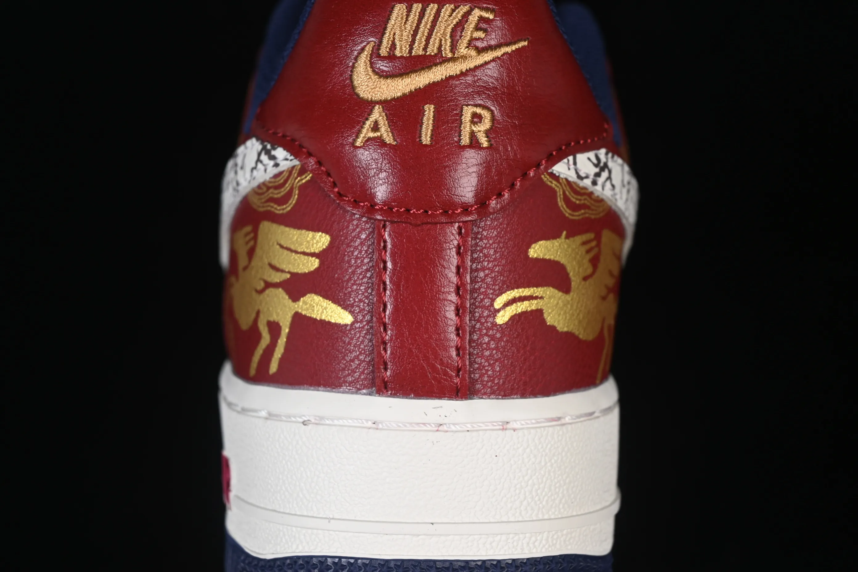 All categories Nk Air Force 1 Air Force series Nk Air Force 1 Low Air Force low top Nike Air Force 1'07 Low Year of the Horse limited edition Ruicai Xiangyun gold pattern Air Force 1 low top casual sneakers NH0601-535